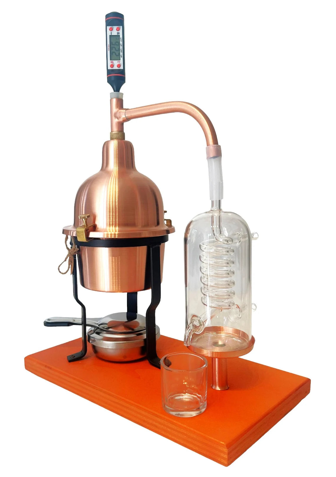 Alembic Distiller for essential oils & hydrolates in copper with glass condensation coil.
